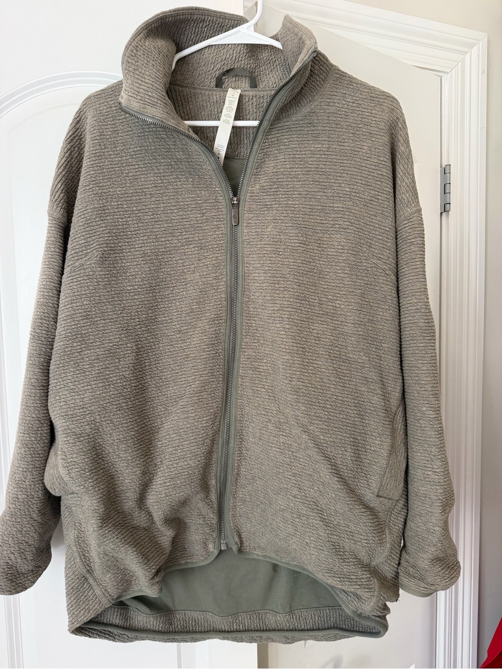 Women’s Lululemon oversized Zip-Up Textured Jacket - olive green Sz 8